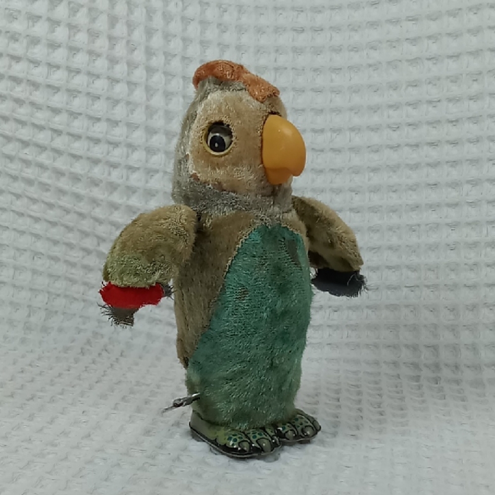 Vintage Marx Toys Japan "Pete the Talking Parrot Wind Up Tin Litho/Fabric Works!